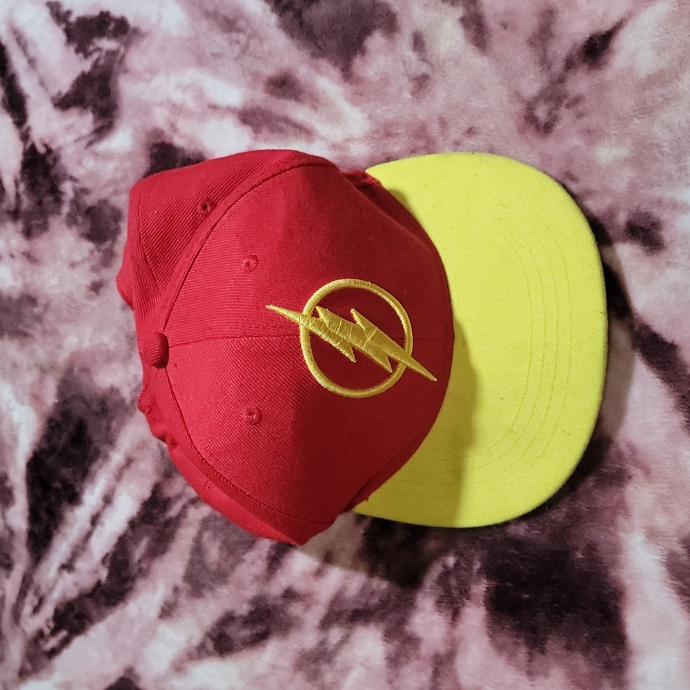 Six Flags FLASH Hat